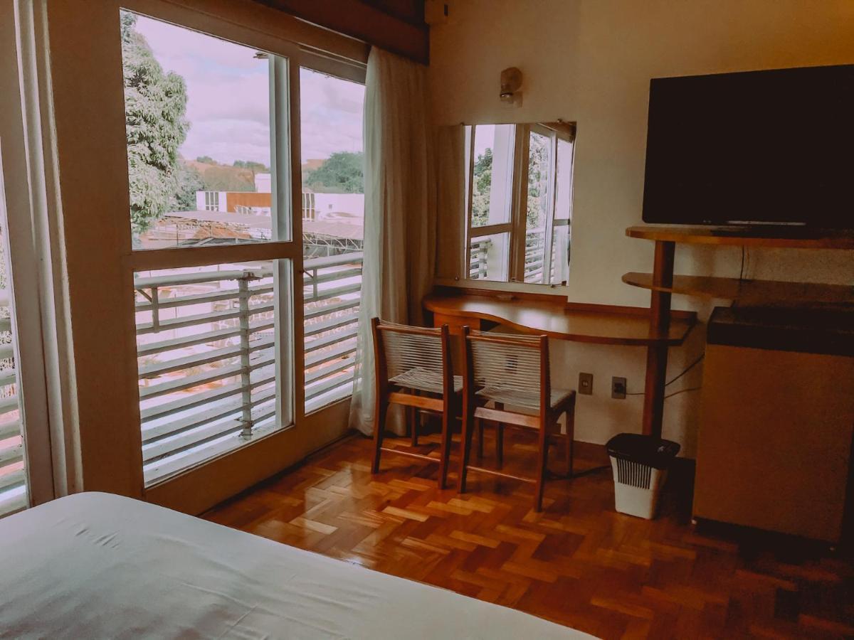 Hotel Cataguases Buitenkant foto